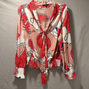 Blāshe 1X shades of red, pink, white, & gray chain pattern w/self tie & smocking